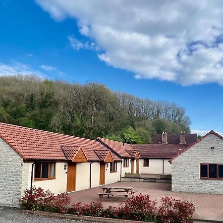 Lillypool Farm Hotel Shipham Exterior photo