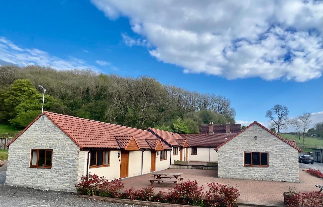 Lillypool Farm Hotel Shipham Exterior photo